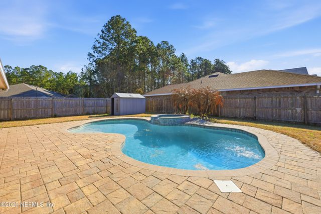 1330 HAWKS CREST Drive, Middleburg, FL 32068