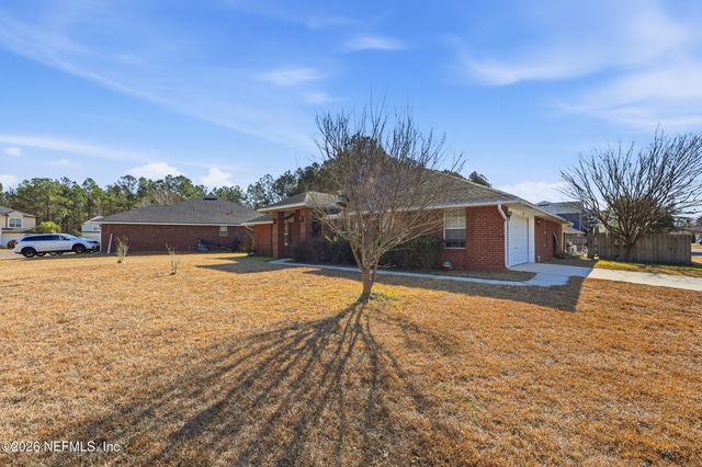 1330 HAWKS CREST Drive, Middleburg, FL 32068