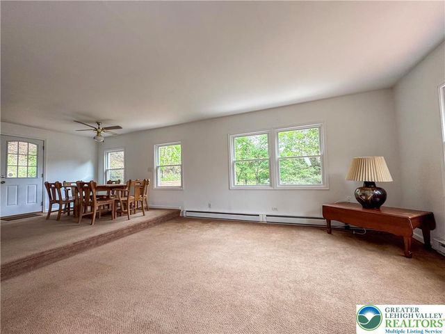 246 Allen Street, Franklin Twp, PA 18235
