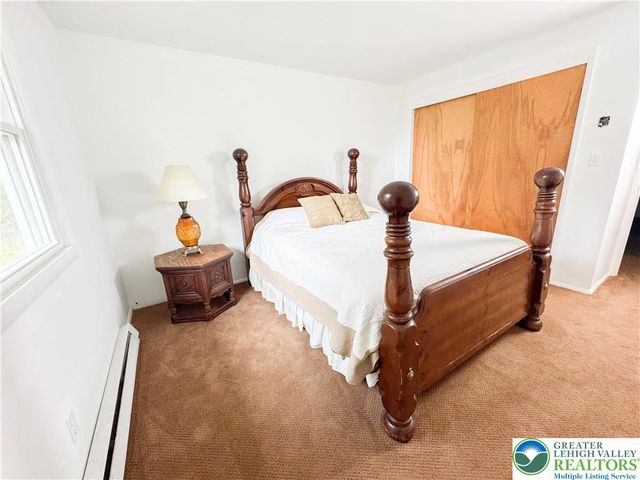 246 Allen Street, Franklin Twp, PA 18235