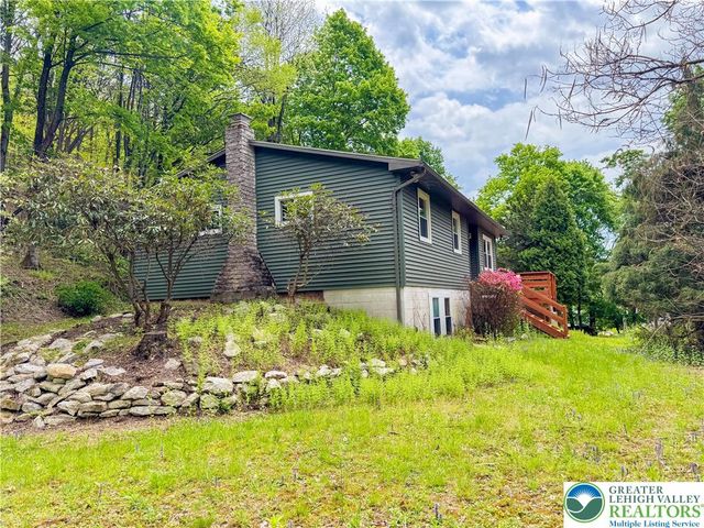 246 Allen Street, Franklin Twp, PA 18235