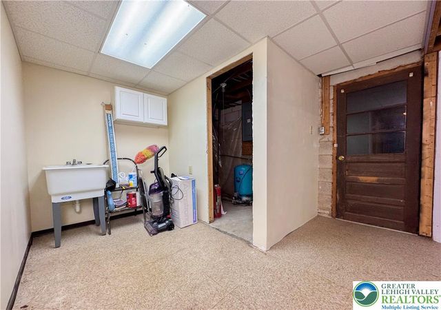 246 Allen Street, Franklin Twp, PA 18235