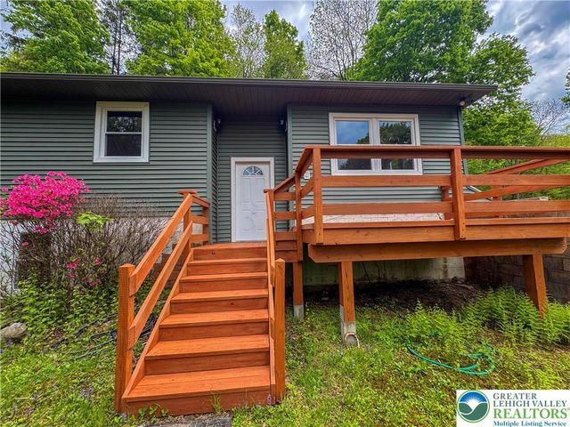 246 Allen Street, Franklin Twp, PA 18235