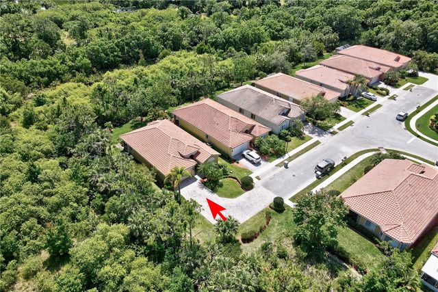 6192 Dorchester Way, Vero Beach, FL 32966