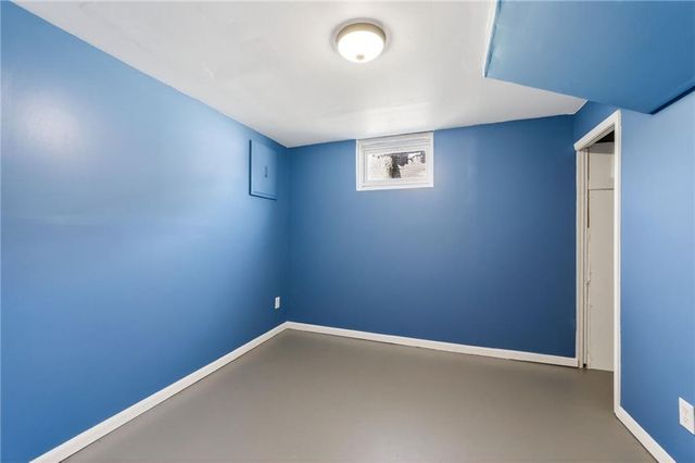 5909 NE 45th Terrace, Kansas City, MO 64117