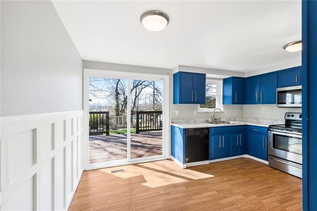 5909 NE 45th Terrace, Kansas City, MO 64117