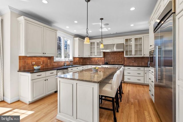 4612 HIGHLAND AVE, Bethesda, MD 20814