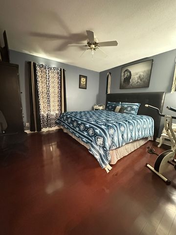 130 E St, Clarksville, TN 37042