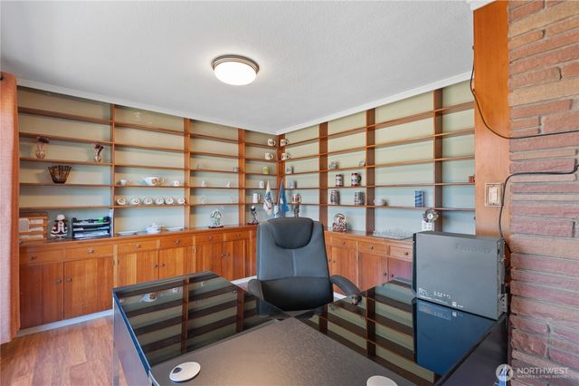 2615 Ocean Beach Highway, Longview, WA 98632