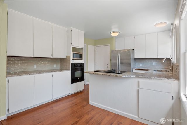 2615 Ocean Beach Highway, Longview, WA 98632