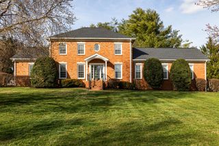 1311 Choctaw Trl, Brentwood, TN 37027