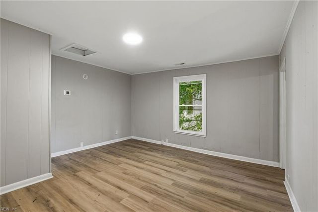 124 Wellons ST, Suffolk, VA 23434