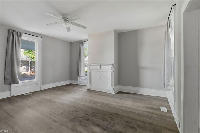 124 Wellons ST, Suffolk, VA 23434