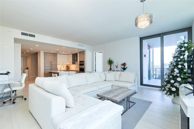 301 1ST STREET S 804, St Petersburg, FL 33701