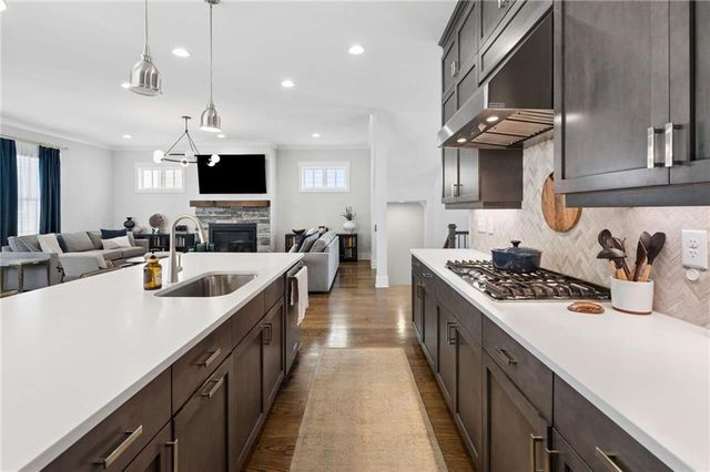 914 Luther Street NW, Atlanta, GA 30318