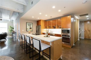 21 W 10th Street 7D, Kansas City, MO 64105