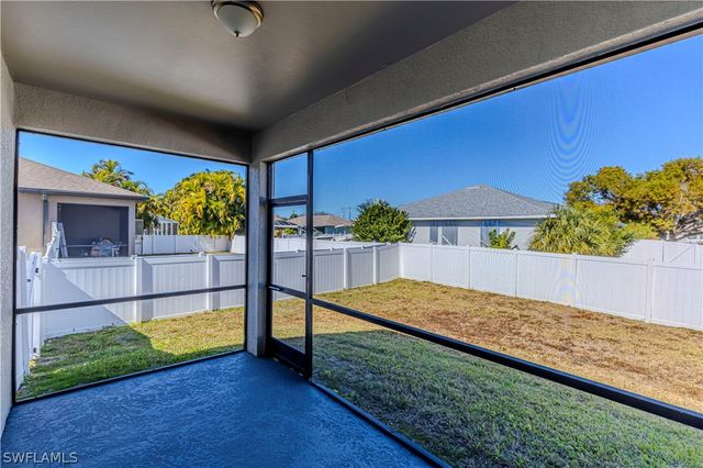 2223 SW 21st TER, Cape Coral, FL 33991