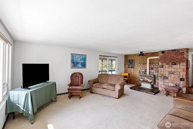 309723 Highway 101, Brinnon, WA 98320