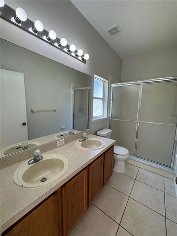 1854 MEADOW POND WAY, Orlando, FL 32824