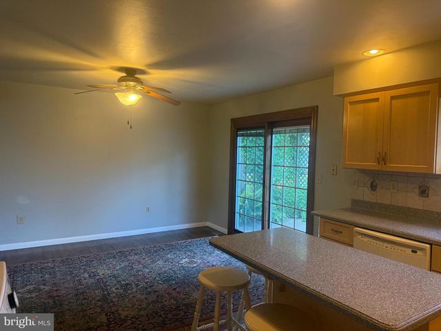 1030 SAINT PAUL ST, Lewisburg, PA 17837