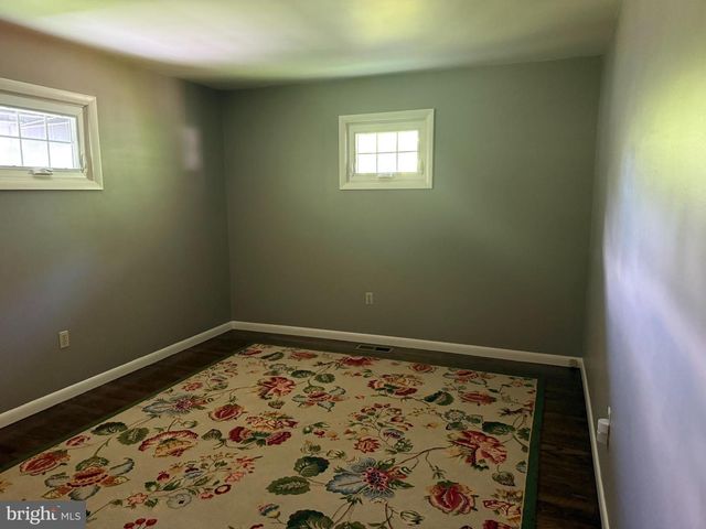 1030 SAINT PAUL ST, Lewisburg, PA 17837