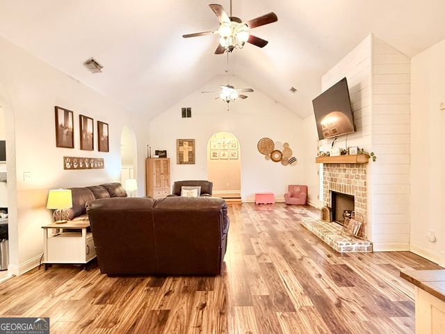 919 W Milner Road, Concord, GA 30206