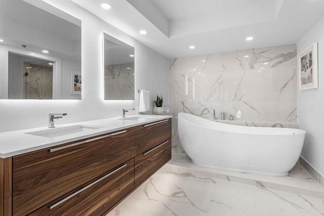 901 E Camino Real 15d, Boca Raton, FL 33432