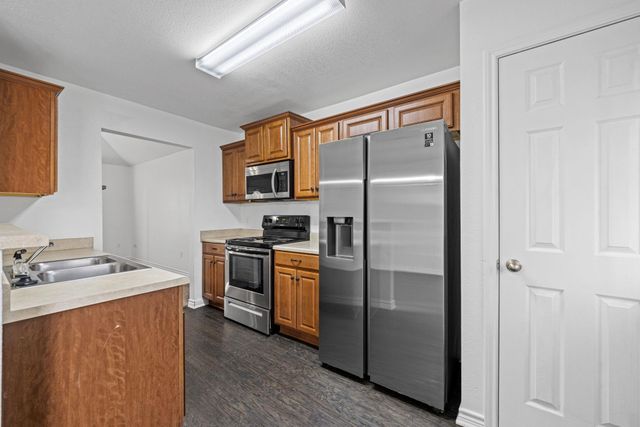 2624 Saulsbury DR, Temple, TX 76504