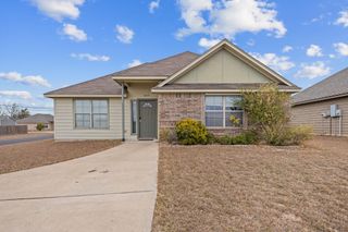 2624 Saulsbury DR, Temple, TX 76504