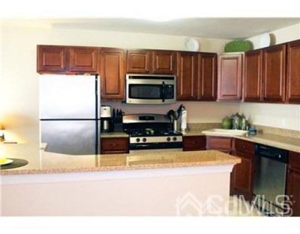 1091-1091 Morning Glory Drive 1091, Monroe, NJ 08831