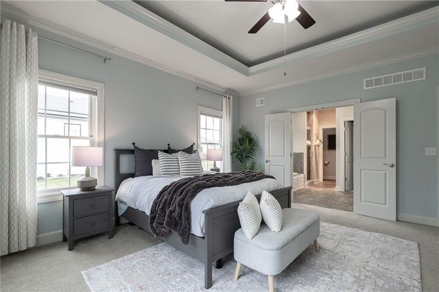 12815 Hubbard Road, Kansas City, KS 66109