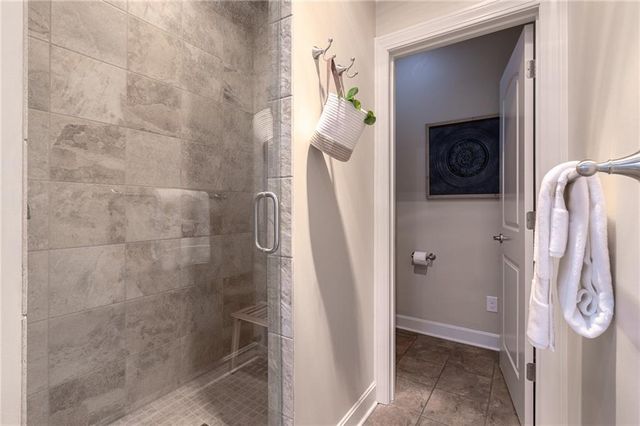 12815 Hubbard Road, Kansas City, KS 66109