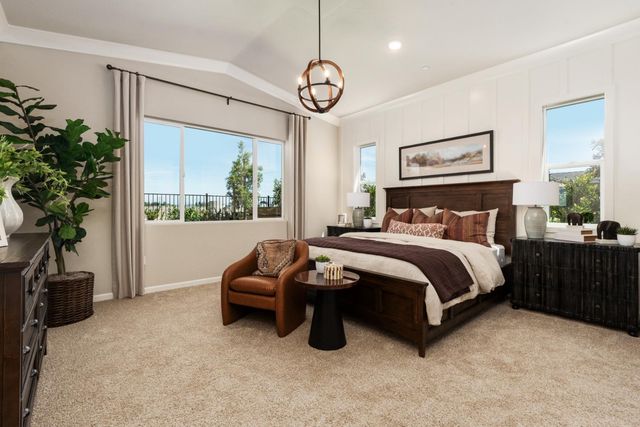739 Solar Lane, Clovis, CA 93619
