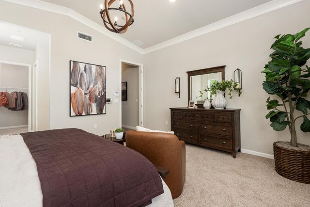 739 Solar Lane, Clovis, CA 93619