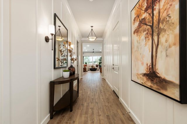 739 Solar Lane, Clovis, CA 93619