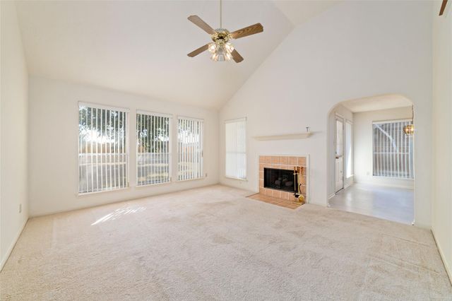 3327 Keygate Drive, Spring, TX 77388