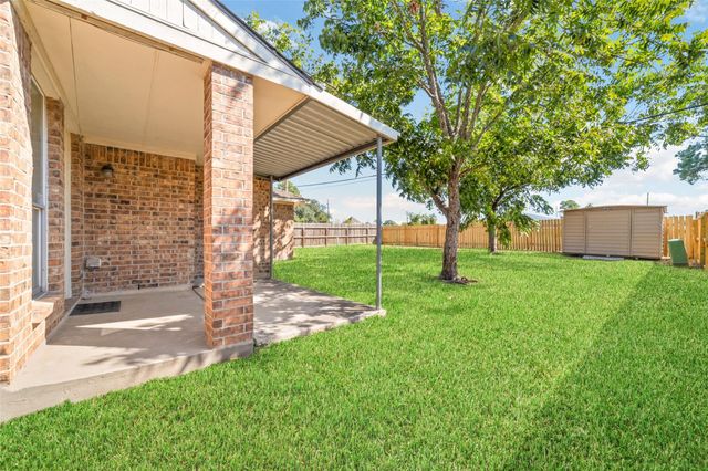 3327 Keygate Drive, Spring, TX 77388