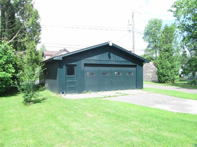 421 8th Street, Cloquet, MN 55720