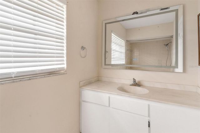 2500 URICK STREET, Fruitland Park, FL 34731
