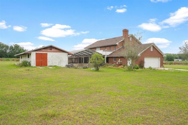 2500 URICK STREET, Fruitland Park, FL 34731