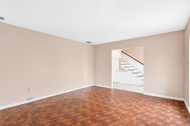 2500 URICK STREET, Fruitland Park, FL 34731