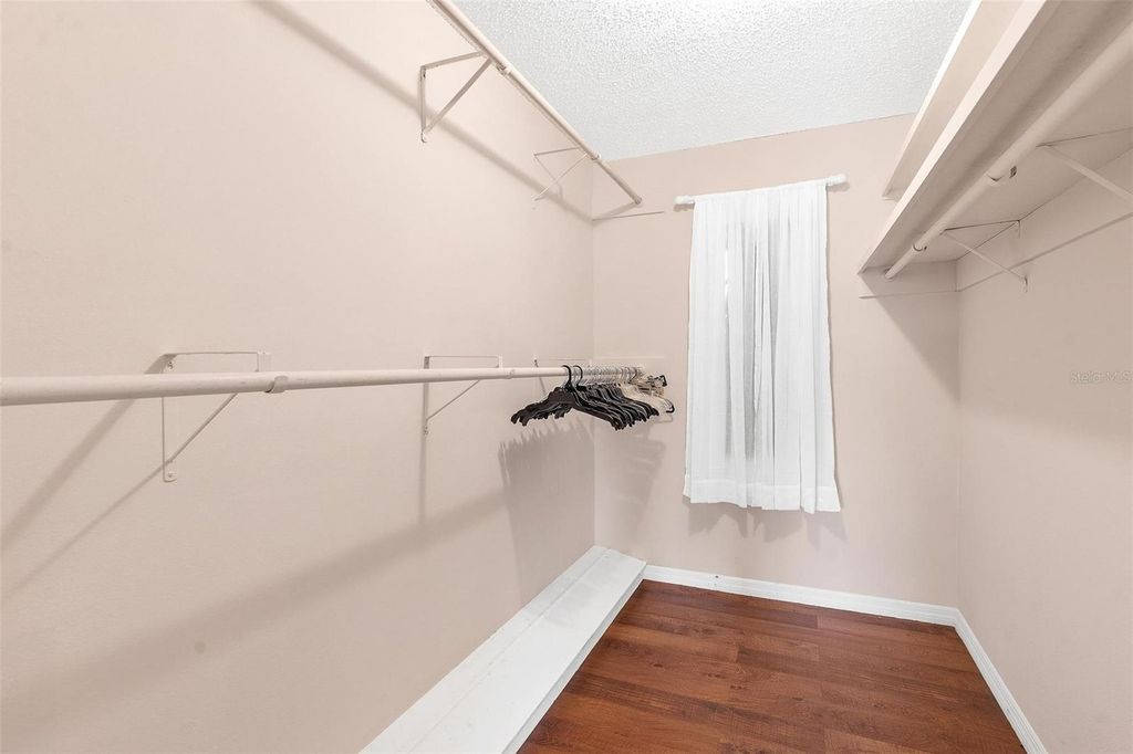 Image 34 of property listing at 2500 URICK STREET, Fruitland Park, FL 34731