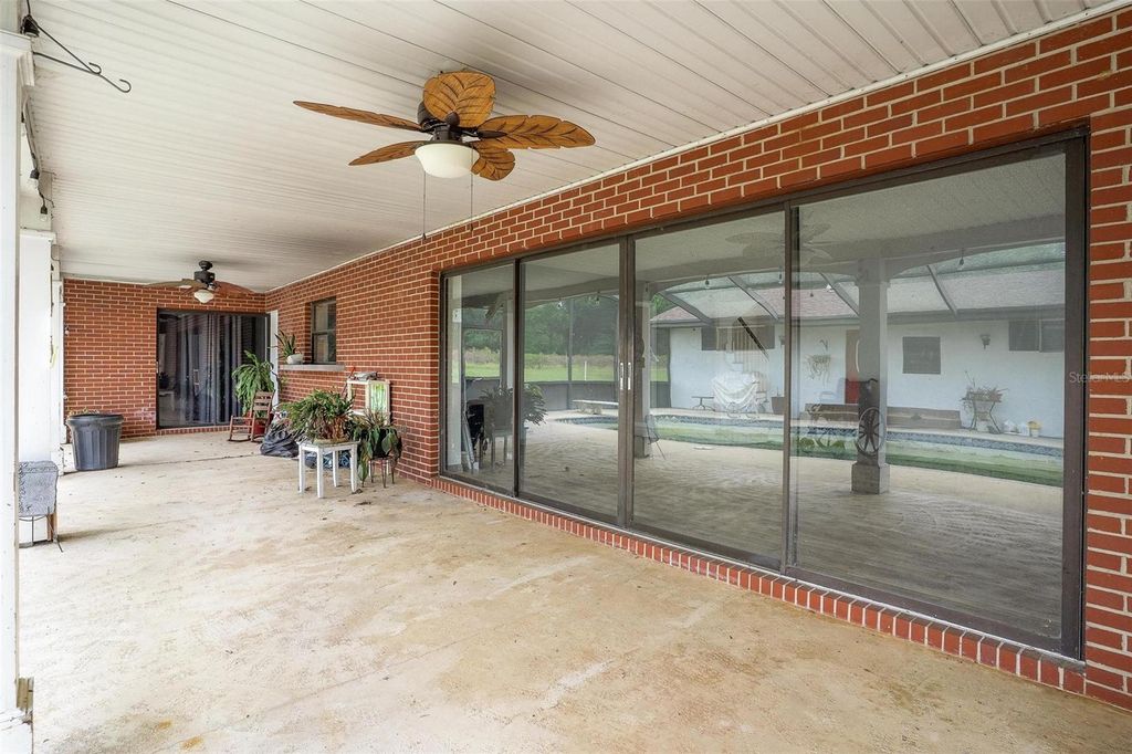 Image 35 of property listing at 2500 URICK STREET, Fruitland Park, FL 34731