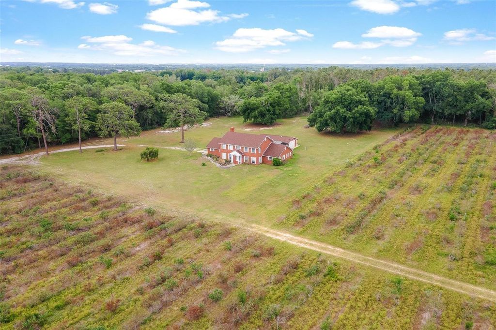 Image 48 of property listing at 2500 URICK STREET, Fruitland Park, FL 34731