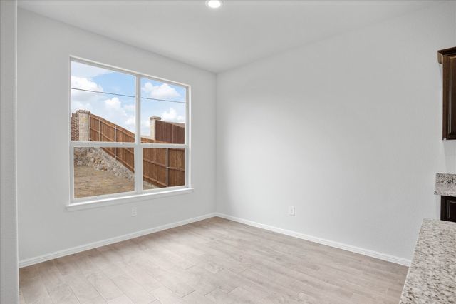 2220 Barnwell Drive, Fort Worth, TX 76108