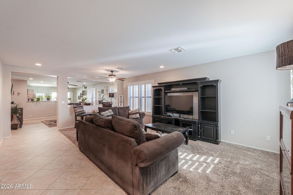 8512 E MESETO Avenue, Mesa, AZ 85209 — photo 2