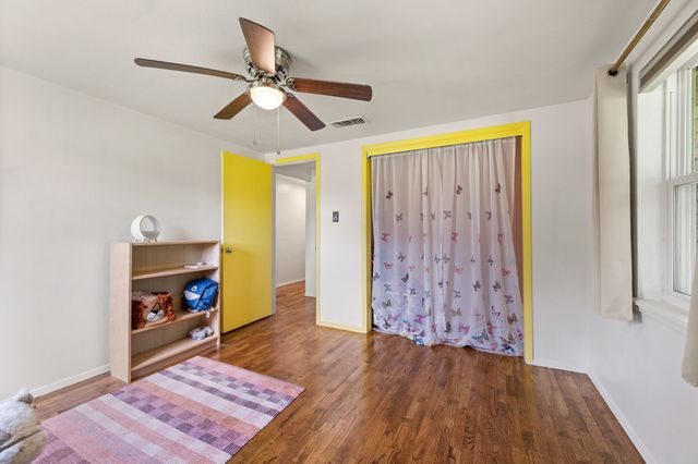 3900 Moseley Road, Cross Roads, TX 76227