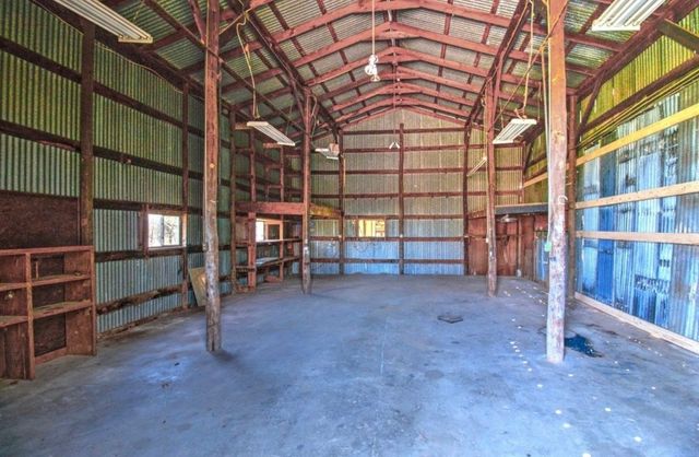 3900 Moseley Road, Cross Roads, TX 76227