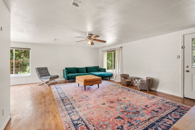 3900 Moseley Road, Cross Roads, TX 76227