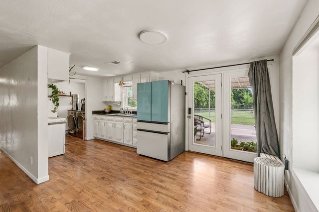3900 Moseley Road, Cross Roads, TX 76227